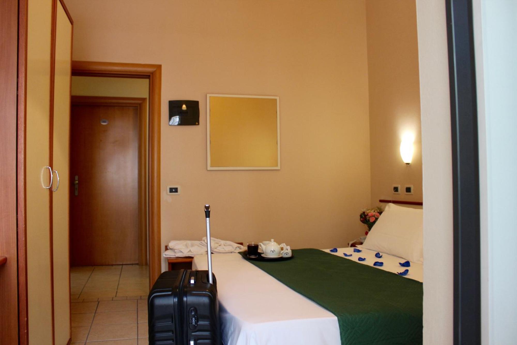 Blue Loft Hotel Cesenatico Exterior foto