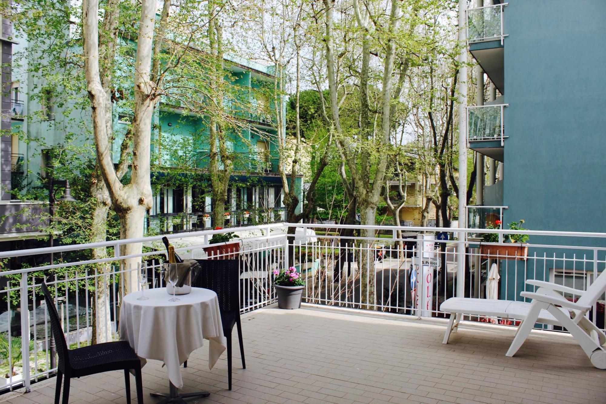 Blue Loft Hotel Cesenatico Exterior foto