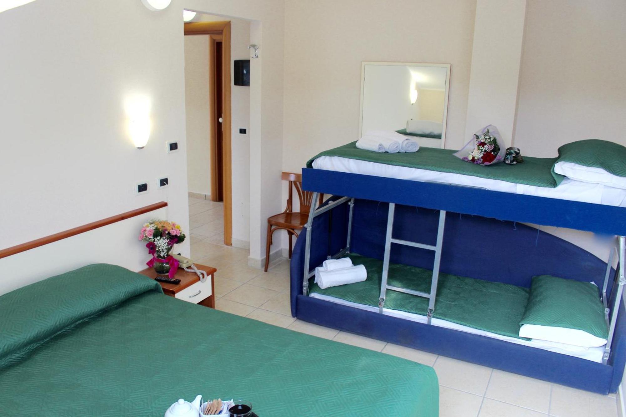 Blue Loft Hotel Cesenatico Exterior foto