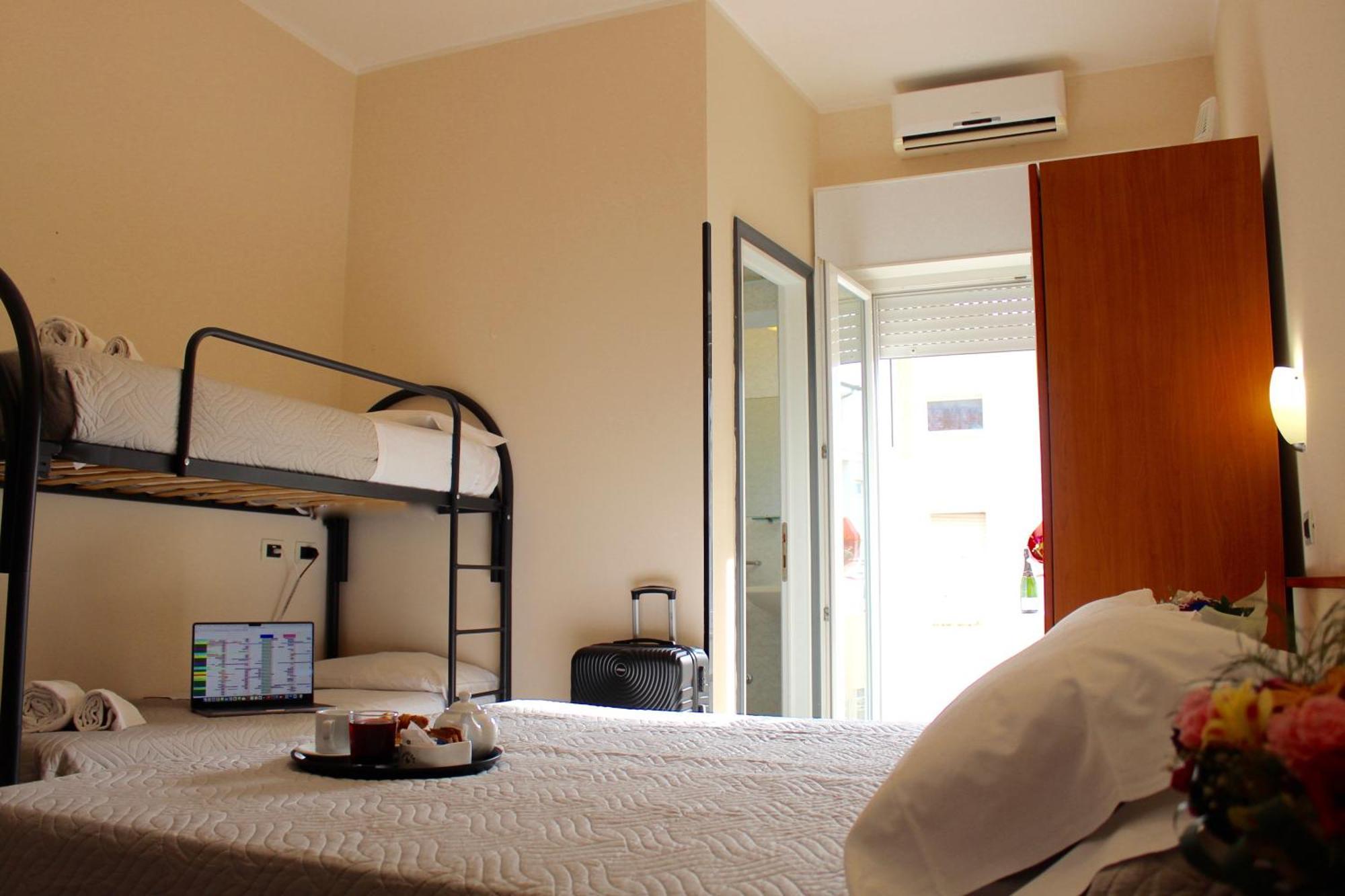 Blue Loft Hotel Cesenatico Exterior foto