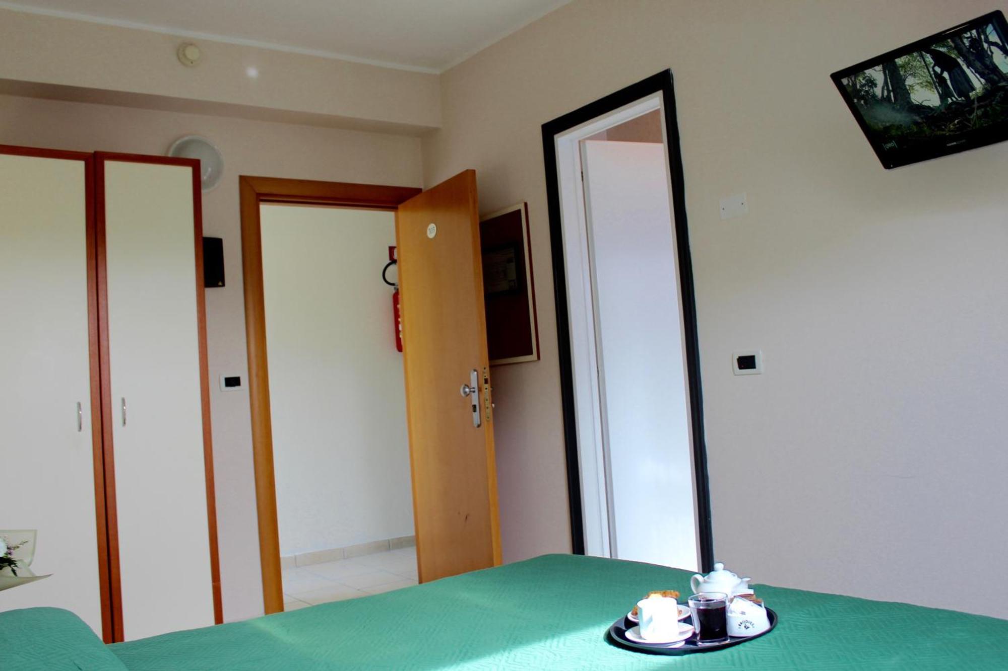 Blue Loft Hotel Cesenatico Exterior foto