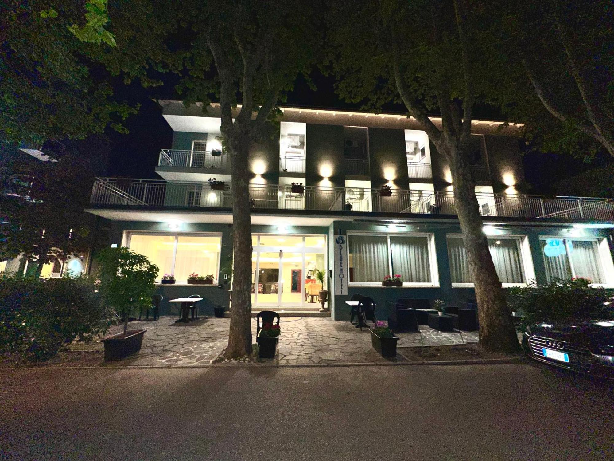 Blue Loft Hotel Cesenatico Exterior foto